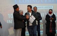 फोर नाइट्स र आइरन डिगर उत्कृष्ट